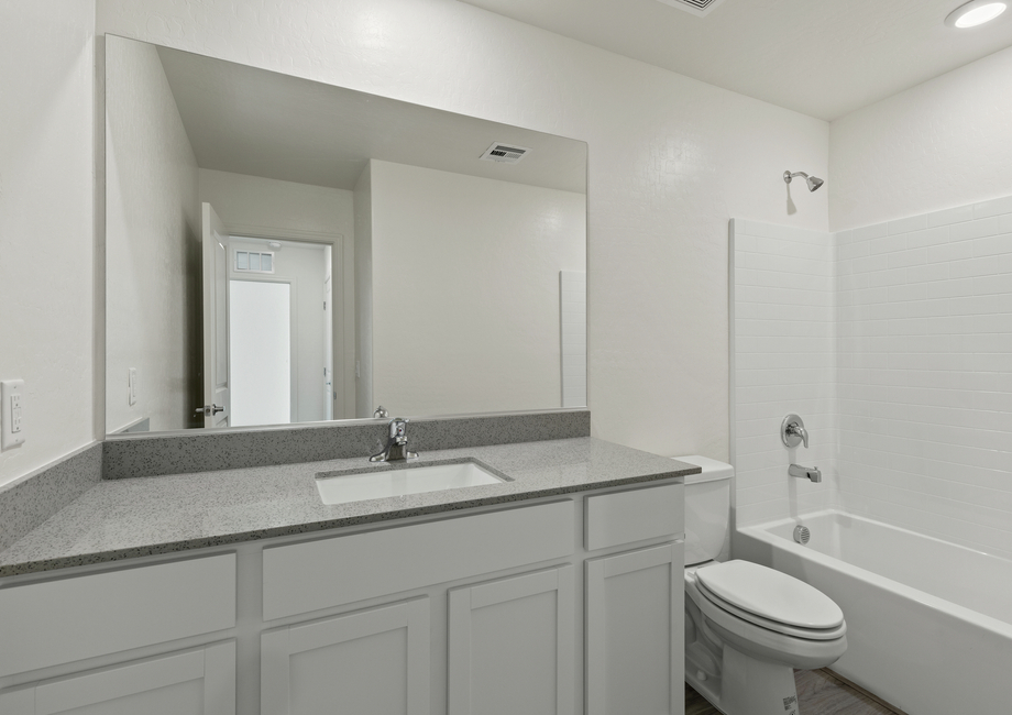 The secondary bathroom of the Castle has a large vanity space.