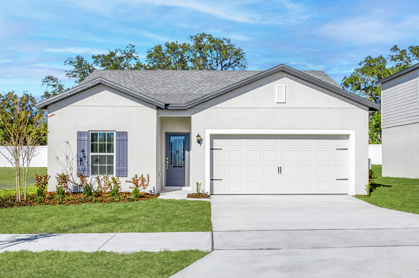 Exterior of the Tula floor plan with front yard landscaping
