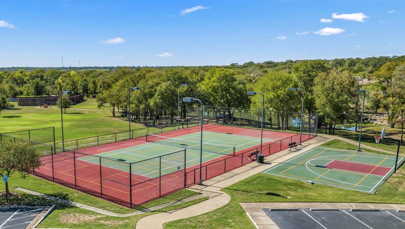 Homeowners have access to tennis courts.