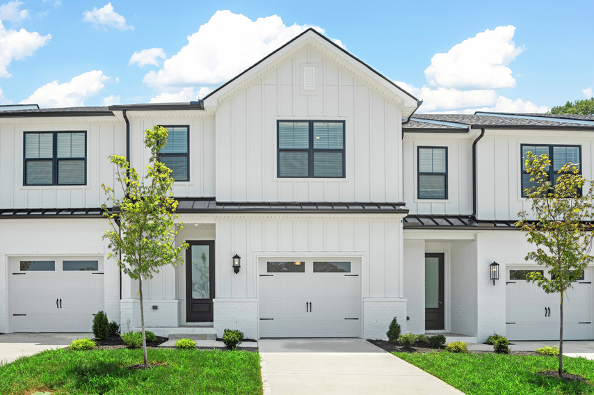 Charming exterior view of the Sullivan