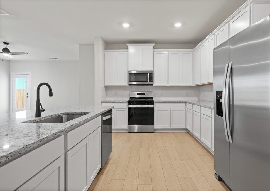 The kitchen of the Willow has energy-efficient appliances.