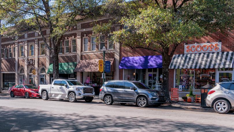 Downtown LaGrange streetline