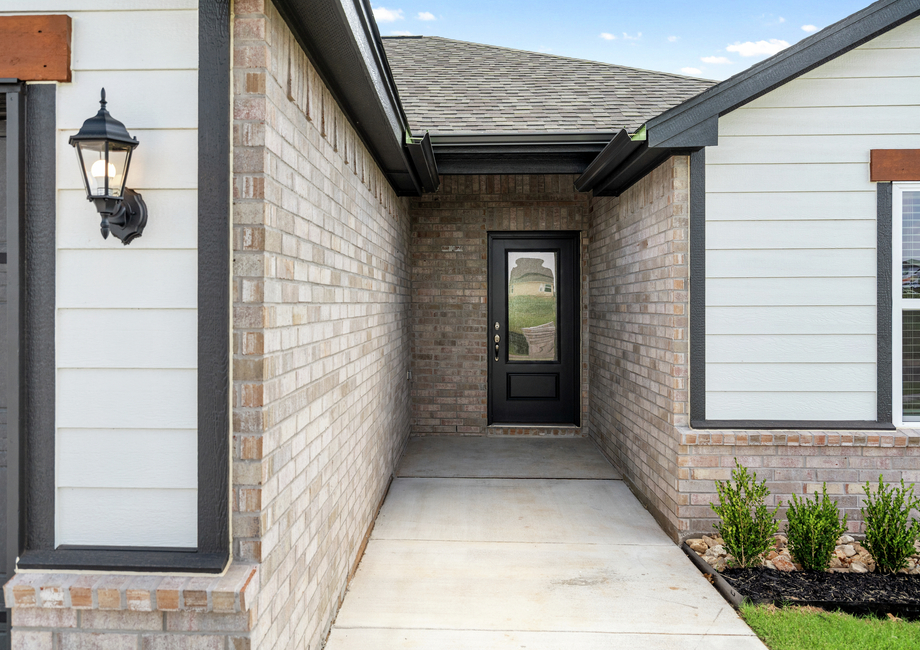 The entry to the Arcadia beautifully welcomes you and guests home.