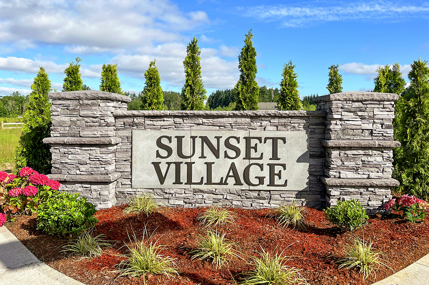Welcome Home to Sunset Village!