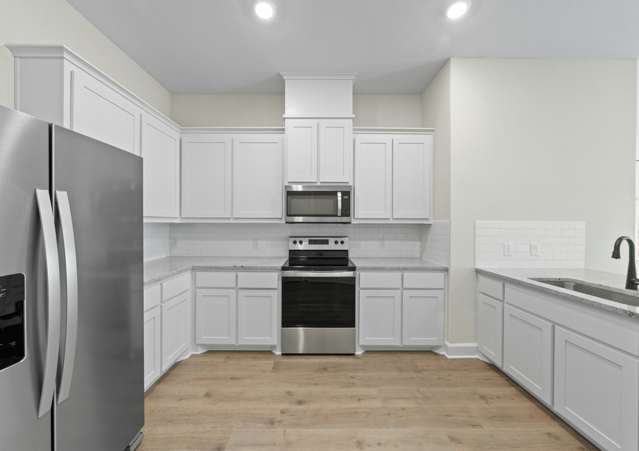 The kitchen of the Noma has sprawling granite countertops.