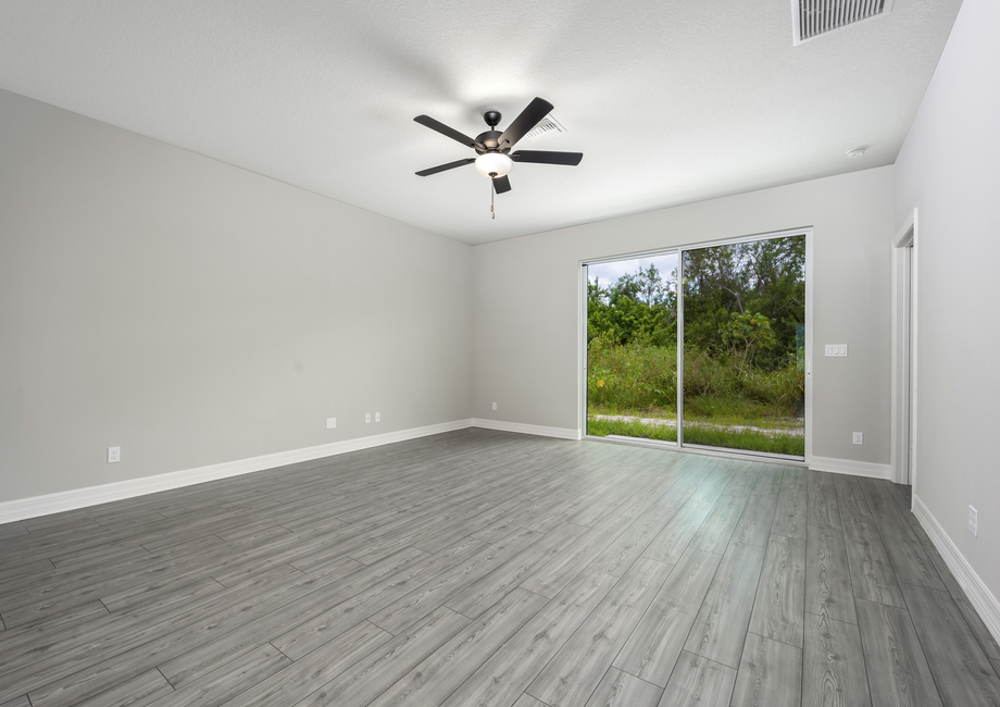 Spacious family room