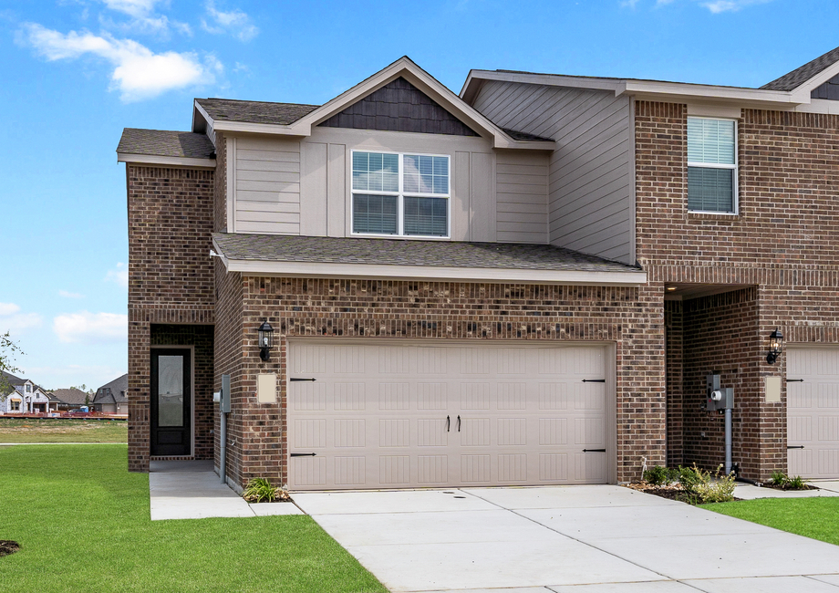 The Caspian is a beautful floor plan with brick and siding exterior.