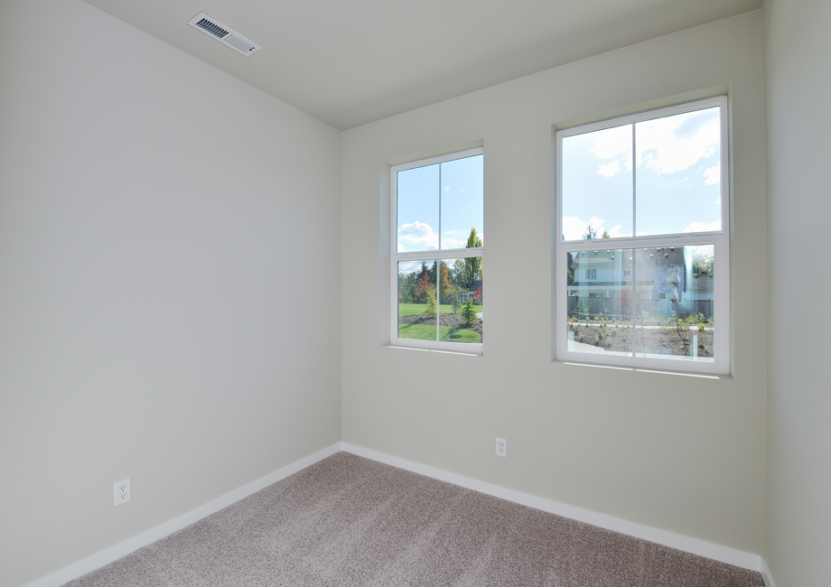 The secondary bedroom has carpet.