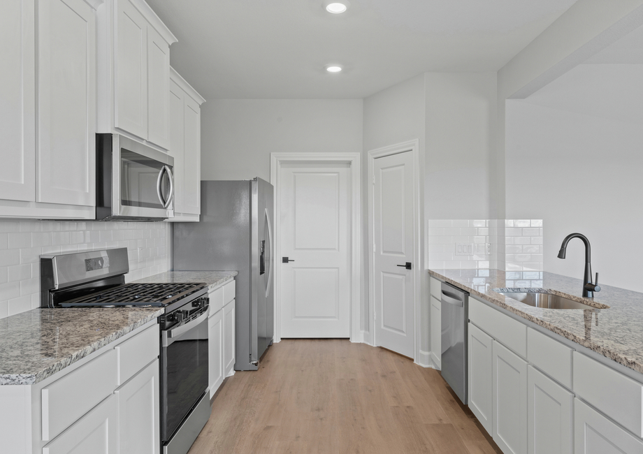 The kitchen has wonderful, energy-efficient appliances.