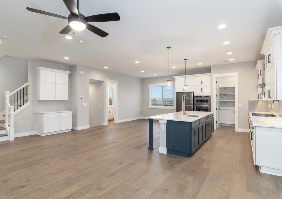 Stunning quartz countertops.