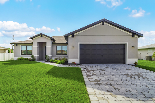 Welcome home to the Lido Key.