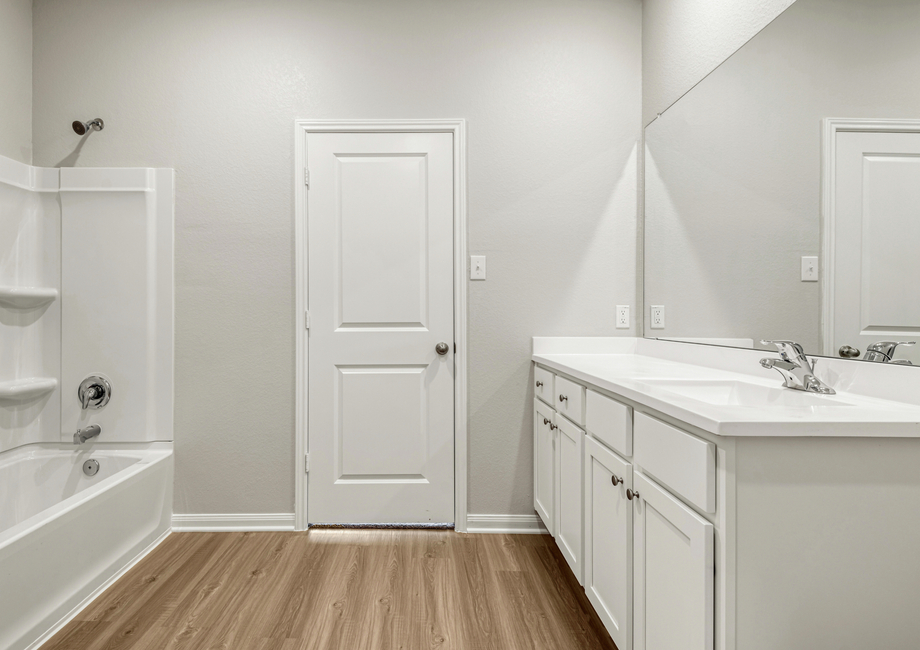 Plenty of counterspace in the master bathroom