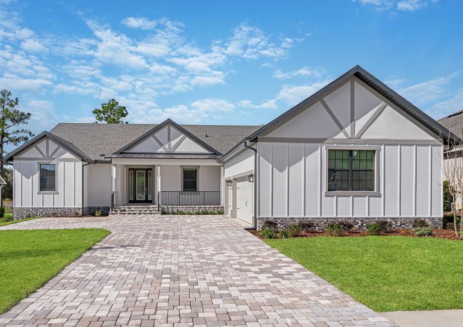 Welcome home to the Sawgrass!