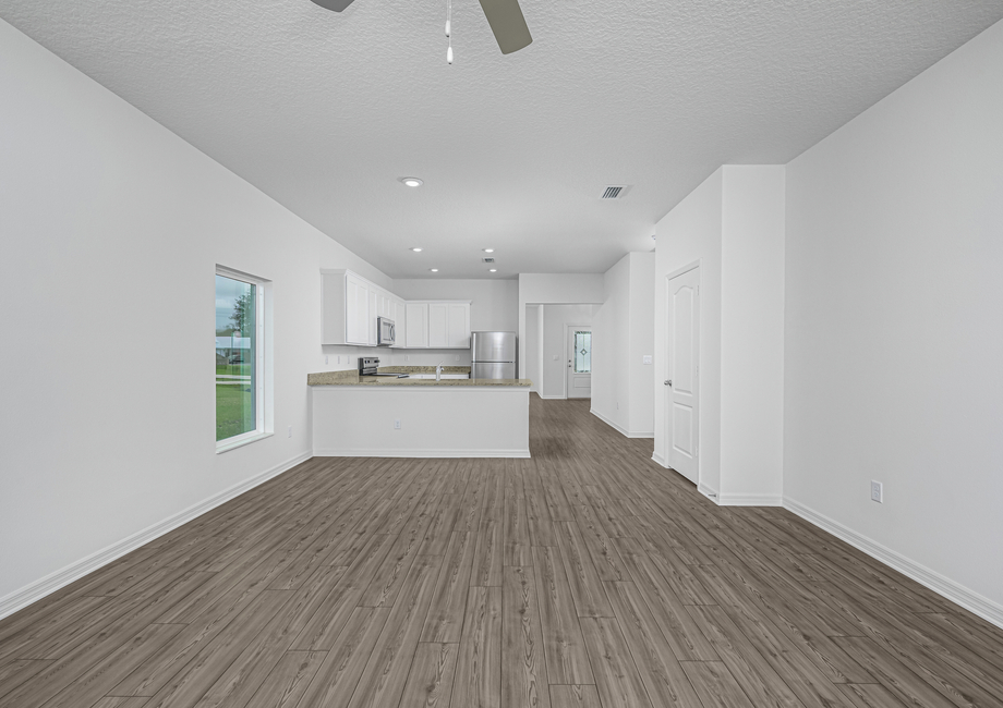 Chef-ready kitchen overlooks the dining room