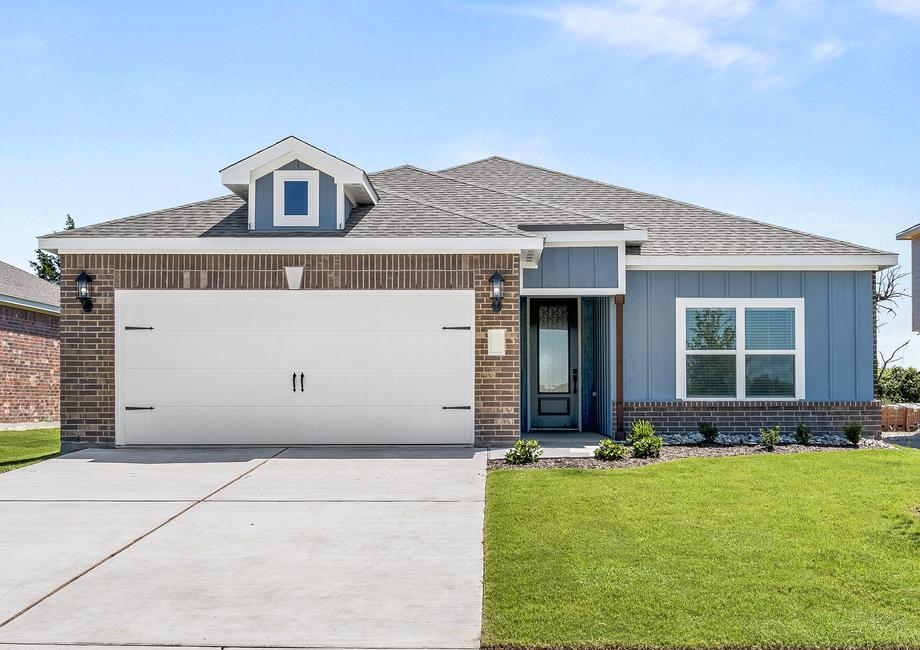 The one-story Rio Grande floor plan has a beautiful brick and siding exterior.