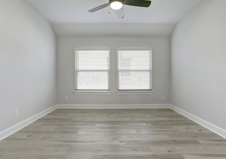 Formal dining room or study located off of the entry way.