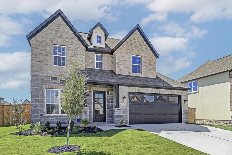Exterior of the impressive Emma plan with stunning exterior finishes.