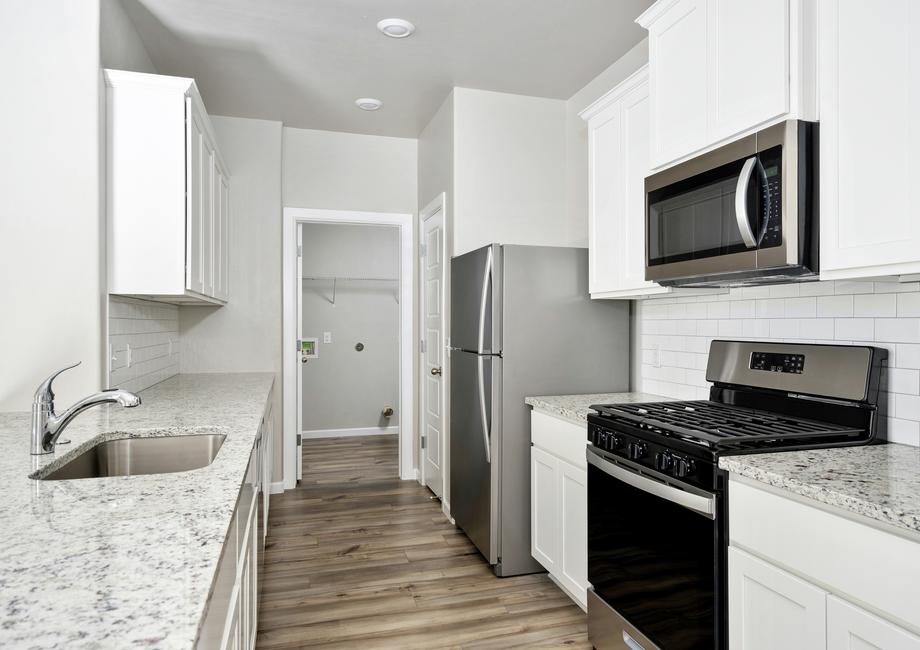 The kitchen of the Klein has sprawling granite countertops.