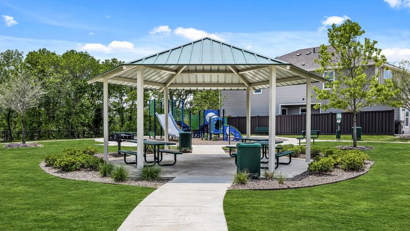 There is a gazebo near the community park, so parents can sit in the shade.